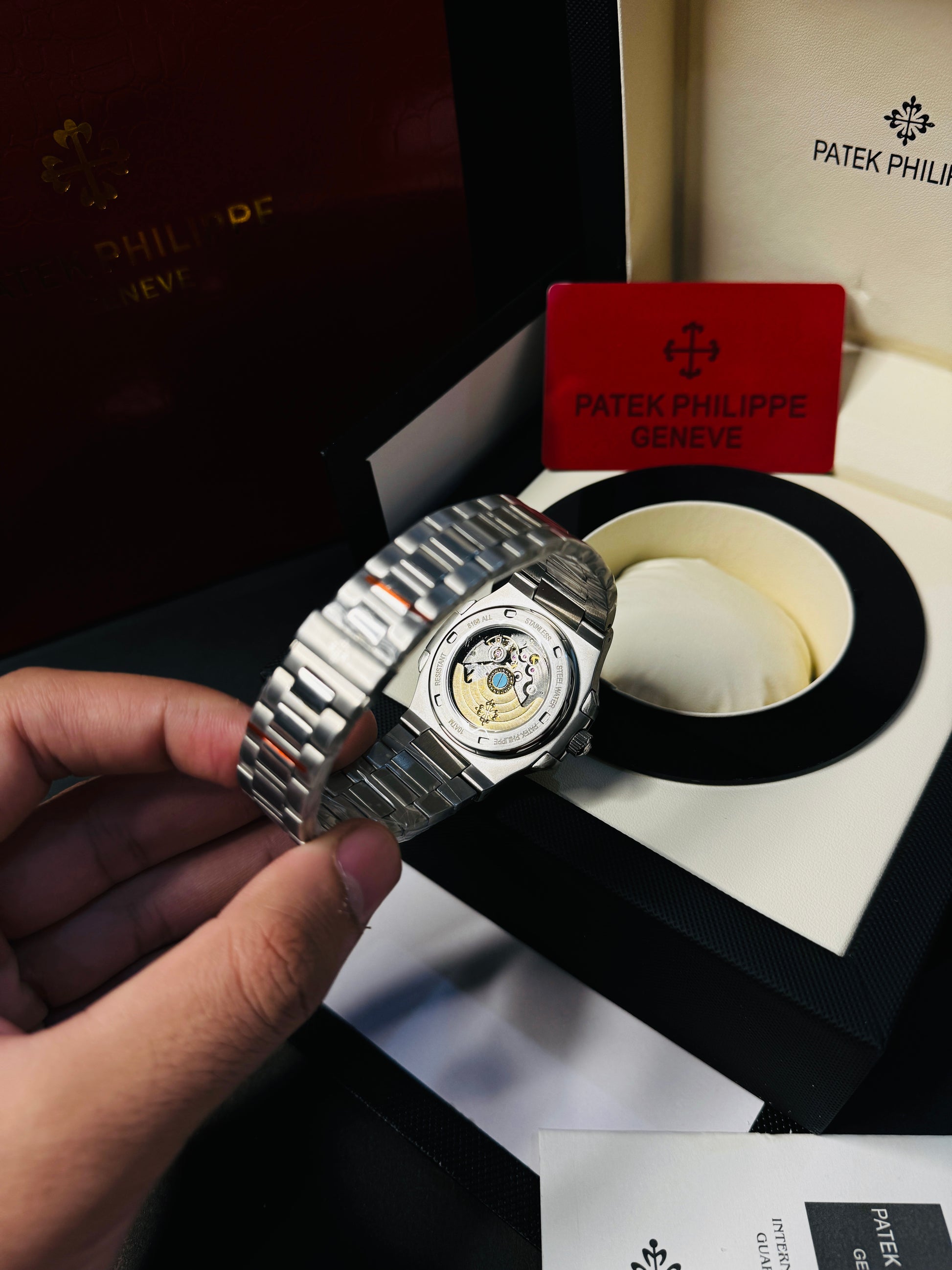 Patek Philippe Genève – Master AAA Edition (Dot Perfect)